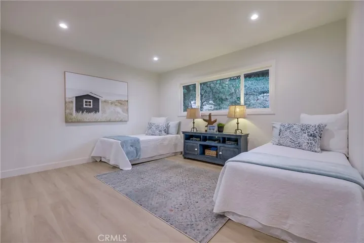 5205 Middlecrest Road, Rancho Palos Verdes, California 90275