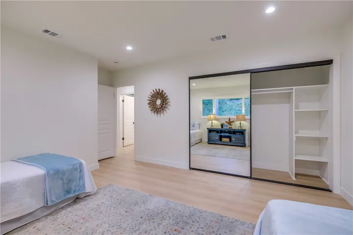 5205 Middlecrest Road, Rancho Palos Verdes, California 90275