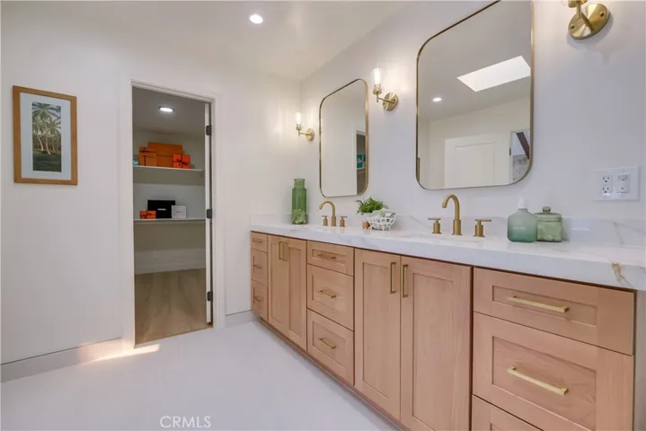 5205 Middlecrest Road, Rancho Palos Verdes, California 90275