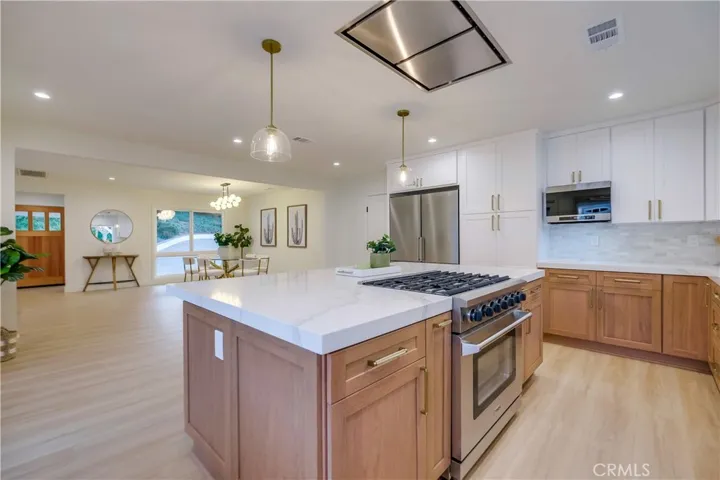 5205 Middlecrest Road, Rancho Palos Verdes, California 90275