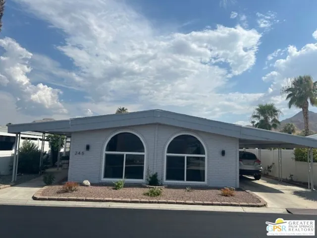 245 Laredo Drive, Palm Springs, California 92264