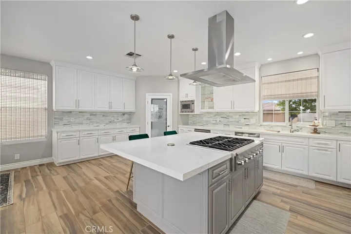 43255 Paloma Court, Lancaster, California 93536