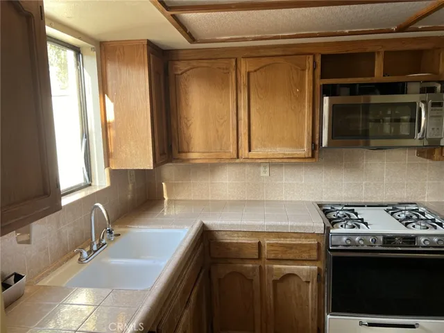 280 Spruce Street, Arroyo Grande, California 93420