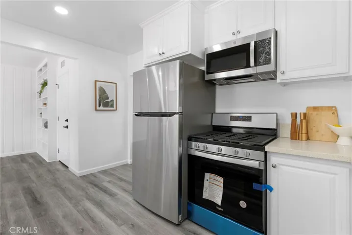 2530 Huckleberry Road, Santa Ana, California 92706