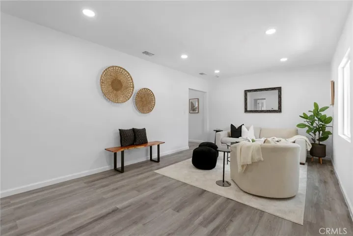 2530 Huckleberry Road, Santa Ana, California 92706