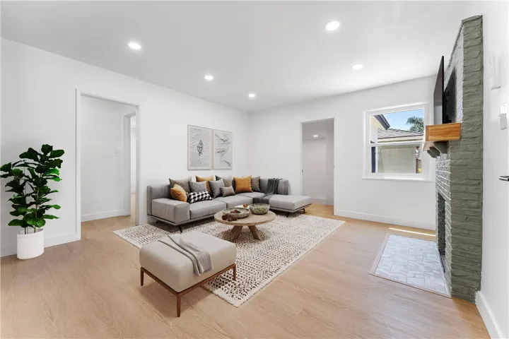1812 Delford Avenue, Duarte, California 91010