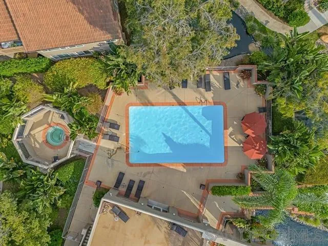 930 Via Mil Cumbres 33, None, California 92075