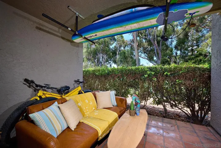930 Via Mil Cumbres 33, None, California 92075