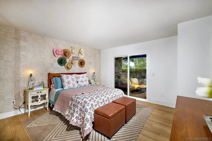 930 Via Mil Cumbres 33, None, California 92075
