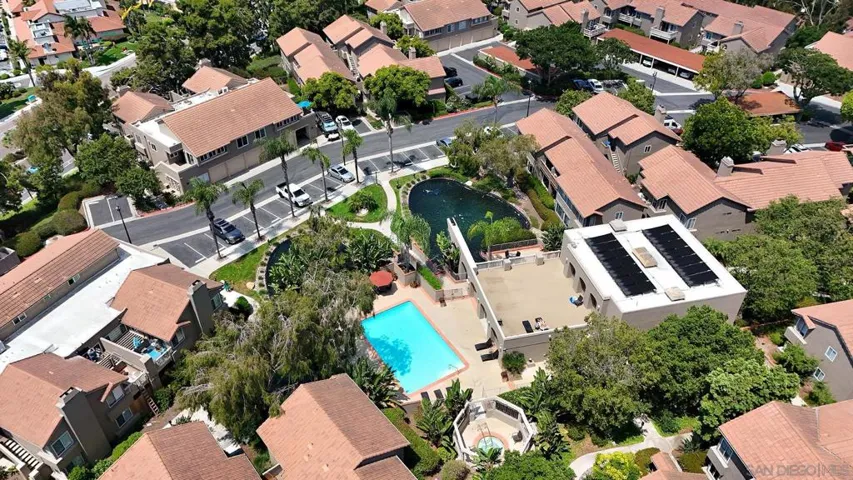 930 Via Mil Cumbres 33, None, California 92075