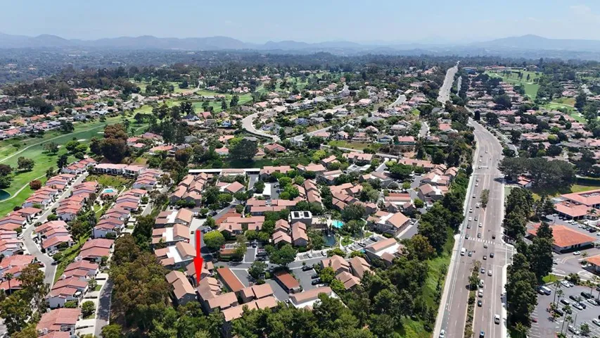930 Via Mil Cumbres 33, None, California 92075