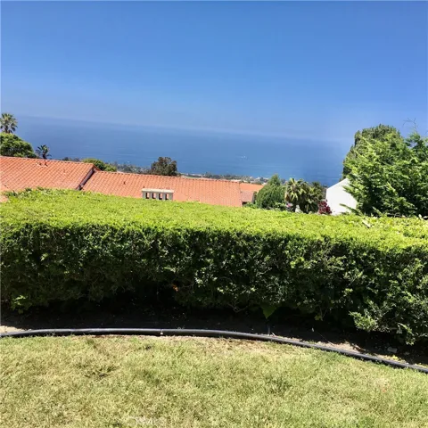 28111 Golden Meadow Drive, Rancho Palos Verdes, California 90275