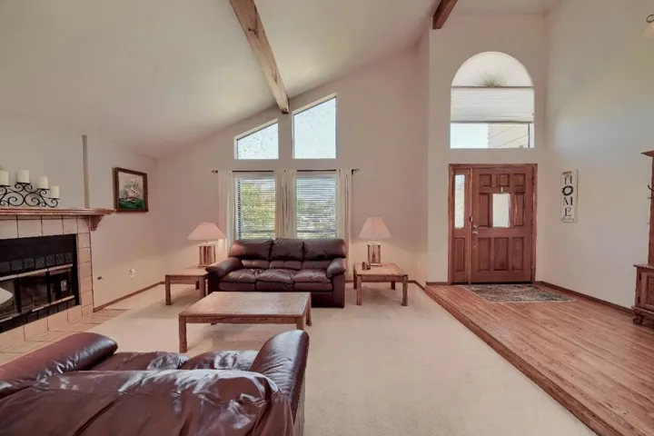 6531 Almondwood Drive, Riverbank, California 95367