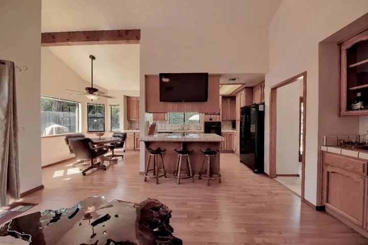 6531 Almondwood Drive, Riverbank, California 95367