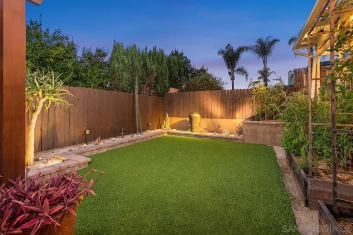 9469 Pike Rd, Santee, California 92071