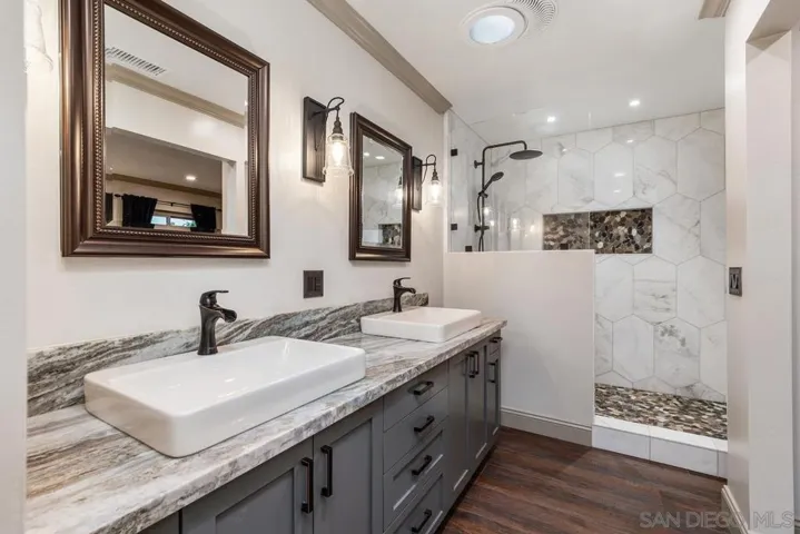 9469 Pike Rd, Santee, California 92071
