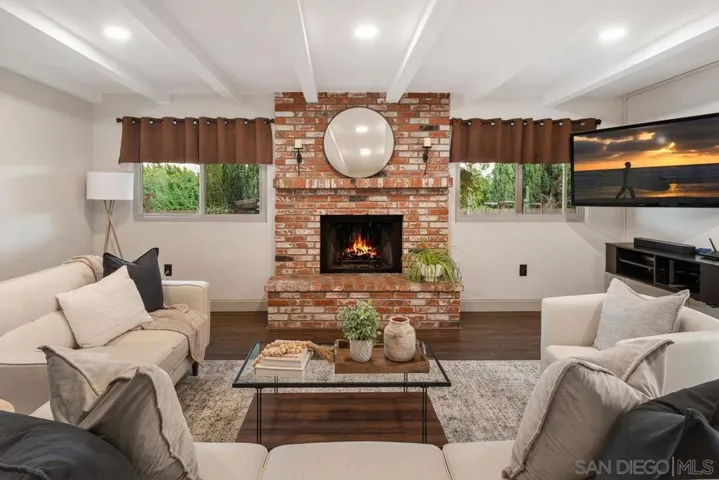 9469 Pike Rd, Santee, California 92071