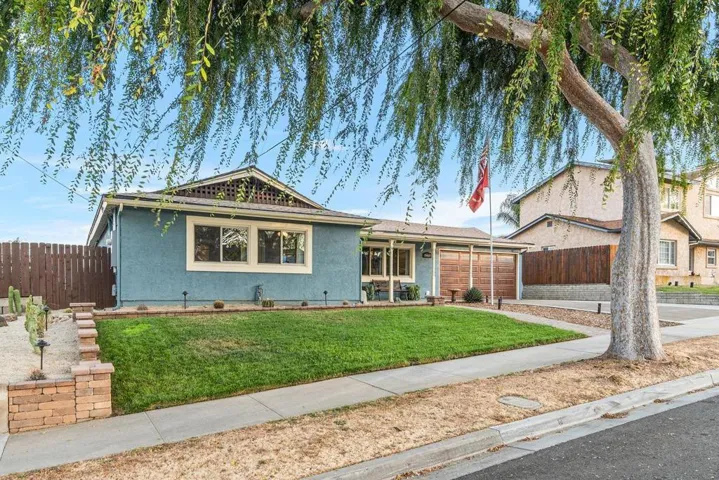 9469 Pike Rd, Santee, California 92071