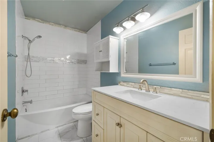 21233 Camelia 21, Lake Forest, California 92630