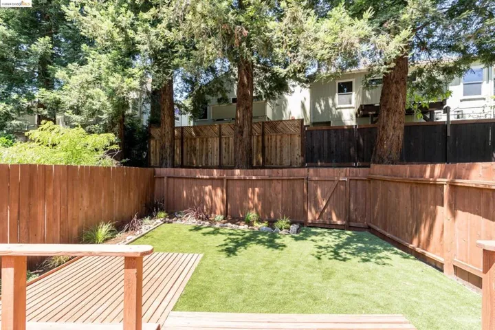 159 Acorn Dr, Petaluma, California 94952