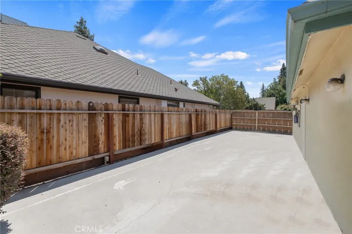 140 E Sunnyside, Visalia, California 93277