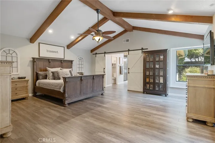 140 E Sunnyside, Visalia, California 93277