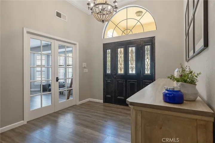 140 E Sunnyside, Visalia, California 93277