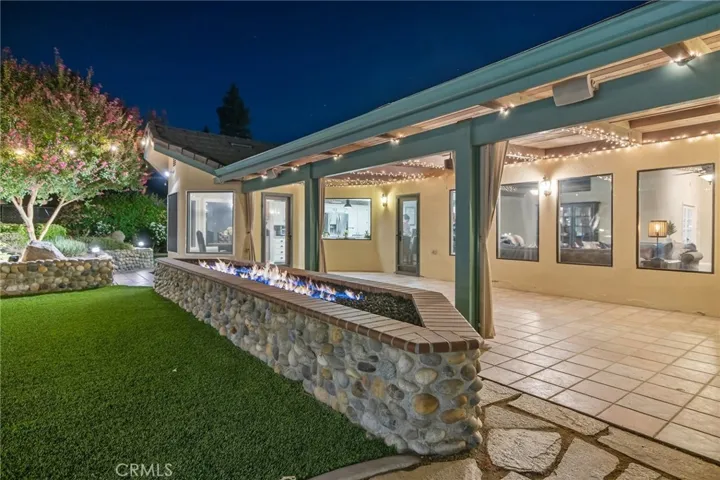 140 E Sunnyside, Visalia, California 93277