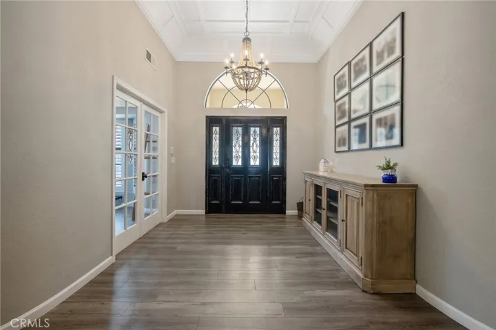 140 E Sunnyside, Visalia, California 93277