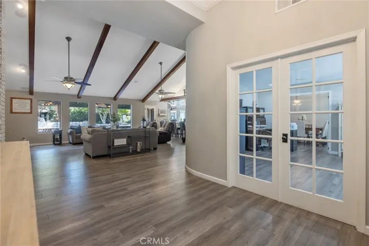 140 E Sunnyside, Visalia, California 93277