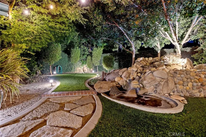 140 E Sunnyside, Visalia, California 93277