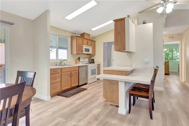 1220 Bennett Way 109, Templeton, California 93465