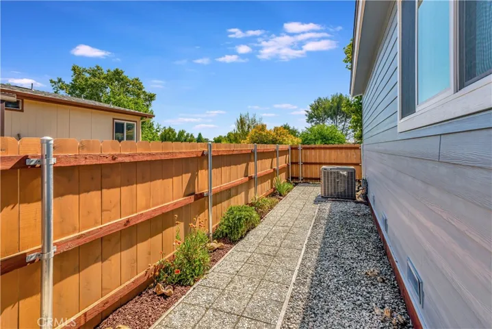 1220 Bennett Way 109, Templeton, California 93465