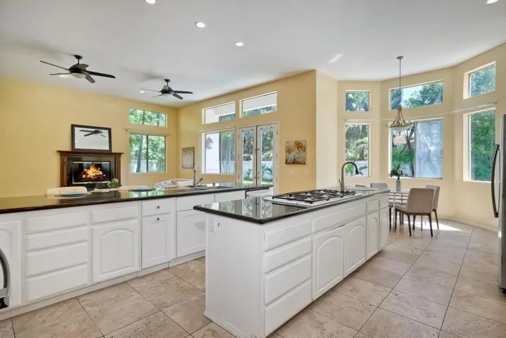 1120 Mansiones Ln, Chula Vista, California 91910