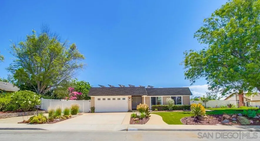 14747 Dash Way, Poway, California 92064
