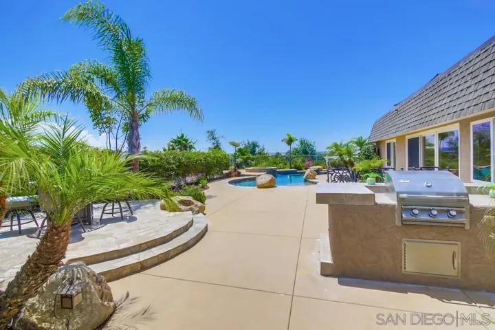 14747 Dash Way, Poway, California 92064