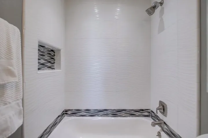 14747 Dash Way, Poway, California 92064