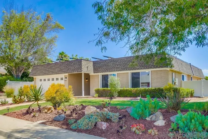 14747 Dash Way, Poway, California 92064