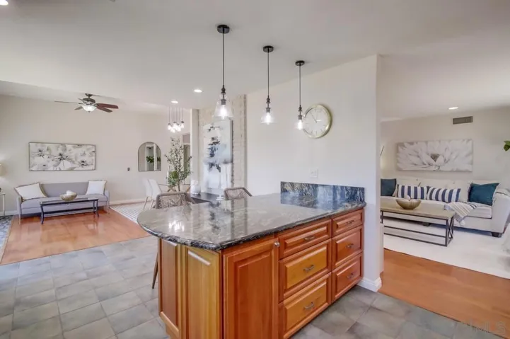 14747 Dash Way, Poway, California 92064