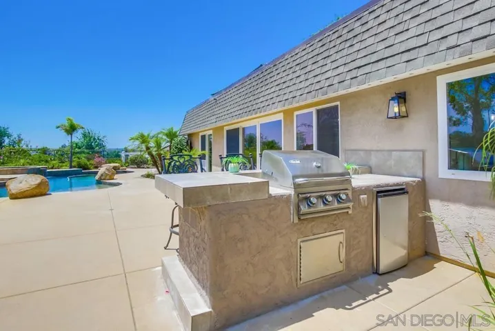 14747 Dash Way, Poway, California 92064
