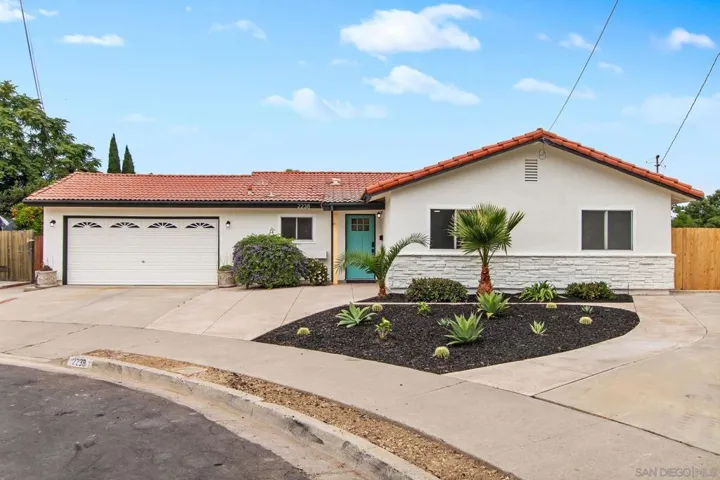 2238 El Monte, Oceanside, California 92054