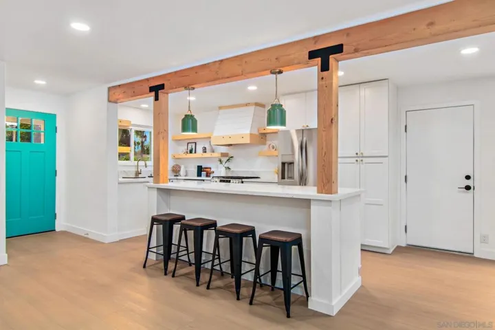 2238 El Monte, Oceanside, California 92054
