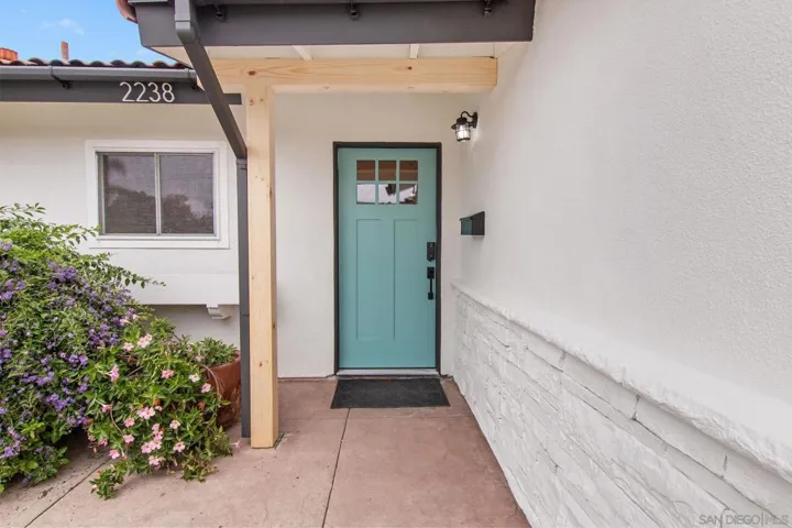 2238 El Monte, Oceanside, California 92054