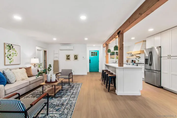 2238 El Monte, Oceanside, California 92054