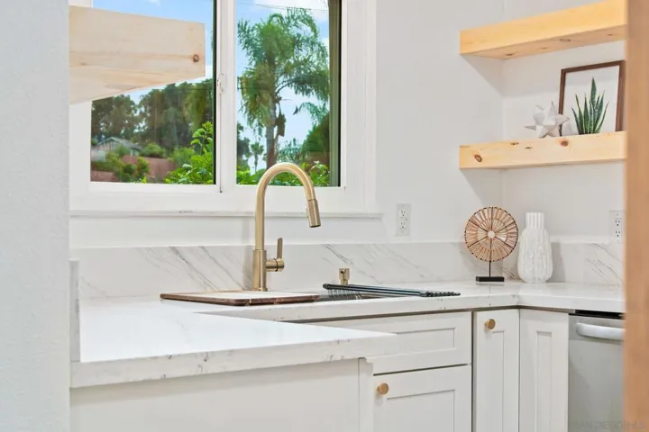 2238 El Monte, Oceanside, California 92054