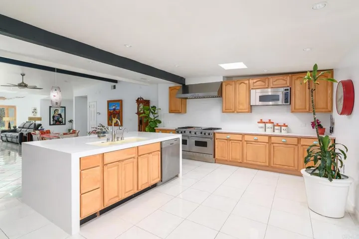 1922 Moreno Street, Oceanside, California 92054