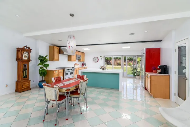 1922 Moreno Street, Oceanside, California 92054