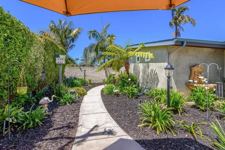 1922 Moreno Street, Oceanside, California 92054