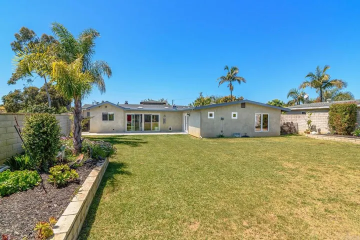1922 Moreno Street, Oceanside, California 92054