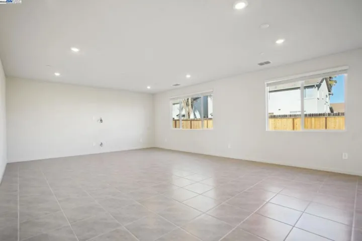 5337 Cardinal St, Antioch, California 94509